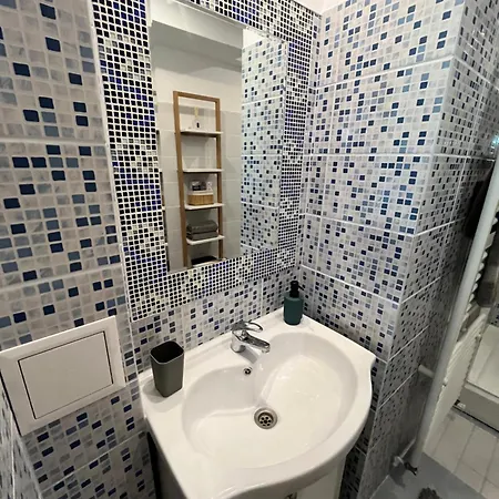 アパート Younique Apartament Booking